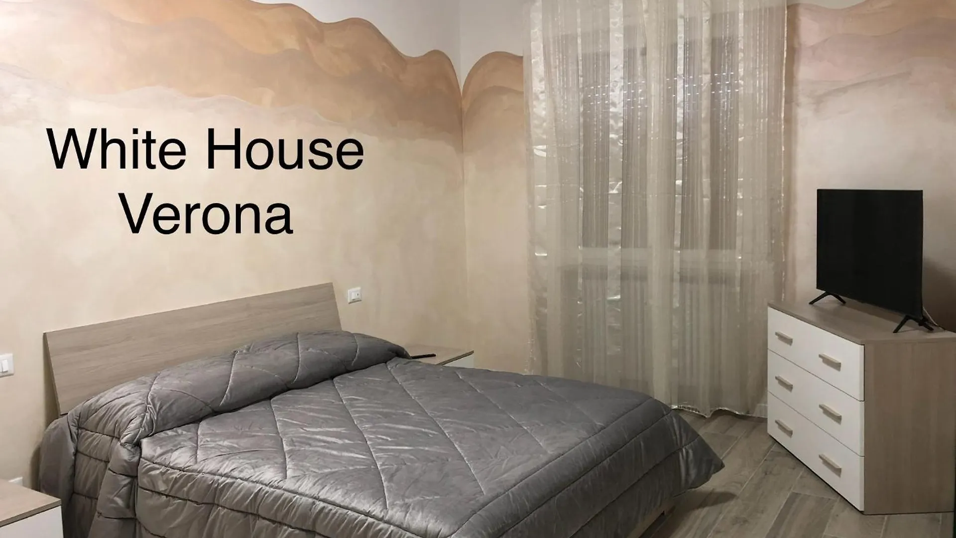 White House Apartment Verona Italy